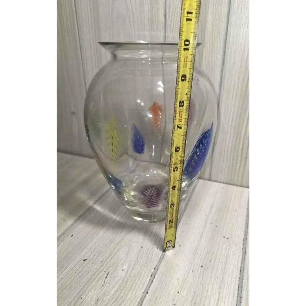 Vtg Urn Shaped Art Glass Vase Multicolored Leaves Beautiful 10